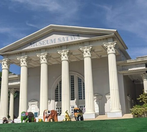 Paket Wisata 1 hari Jatim Park 2 Adventure (Malang)